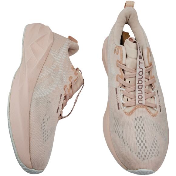 Asics Novablast 5 Breeze White Pink Womens 10 Running Shoes Sneakers - Picture 1 of 11